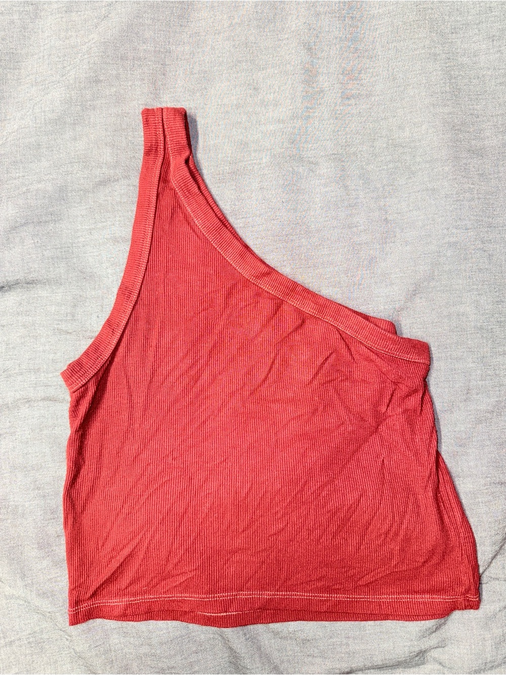 One-Shoulder Burgundy Ribbed Crop Top - Picture 5 of 6